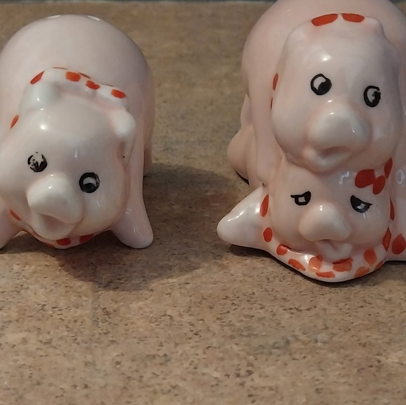 Pile On Pigs Salt & Pepper Shakers Magic Creations Circa 1995 - Picture 8 of 14